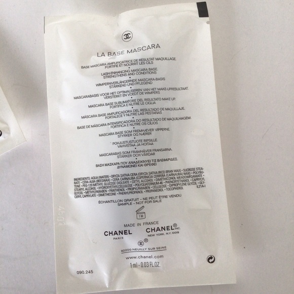 CHANEL TRAVEL SIZE MAKEUP BUNDLE AND POUCH NWT - Picture 7 of 7